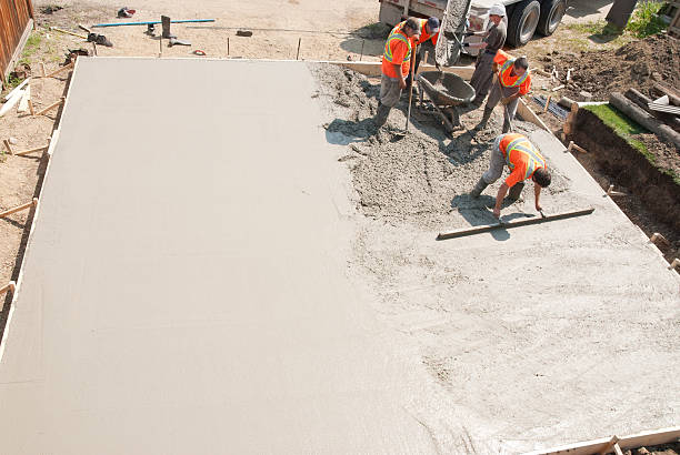 Best Concrete Retaining Walls in Crown Pot, IN